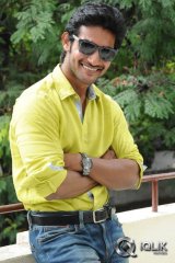 Aadi Pyaar Mein Padipoyane Press Meet Photos